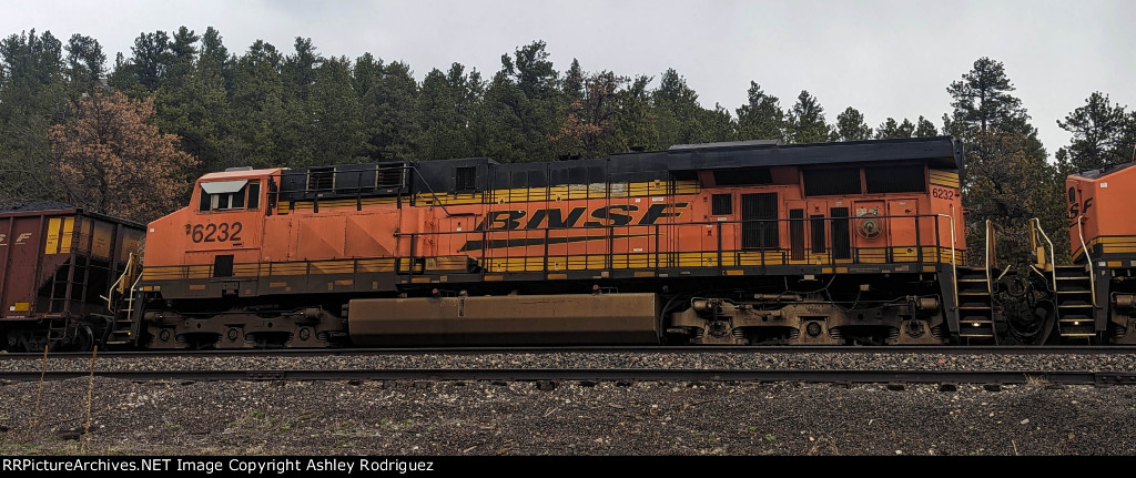 BNSF 6232